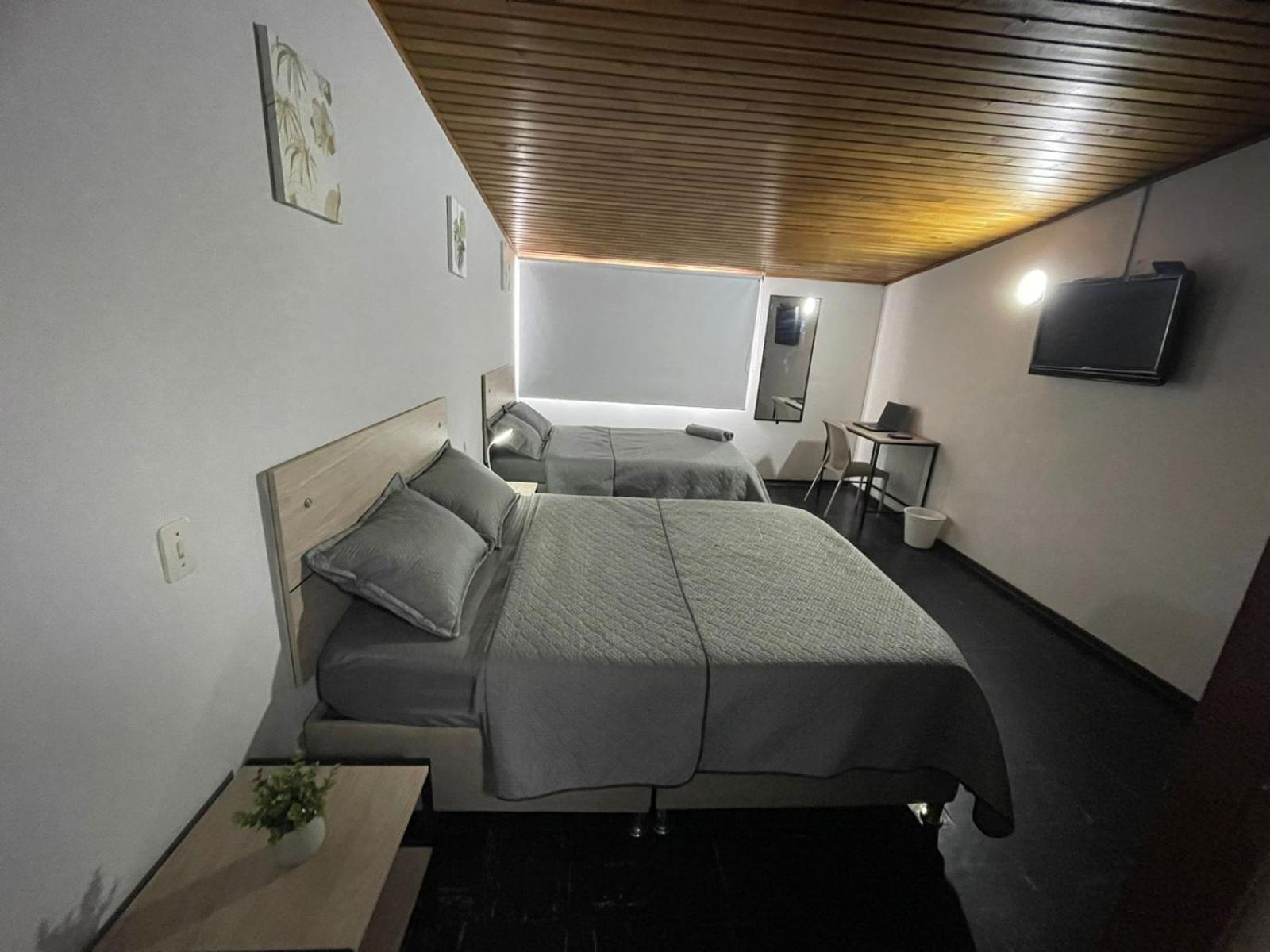 Hostel Av Suba 116 Bogota Buitenkant foto