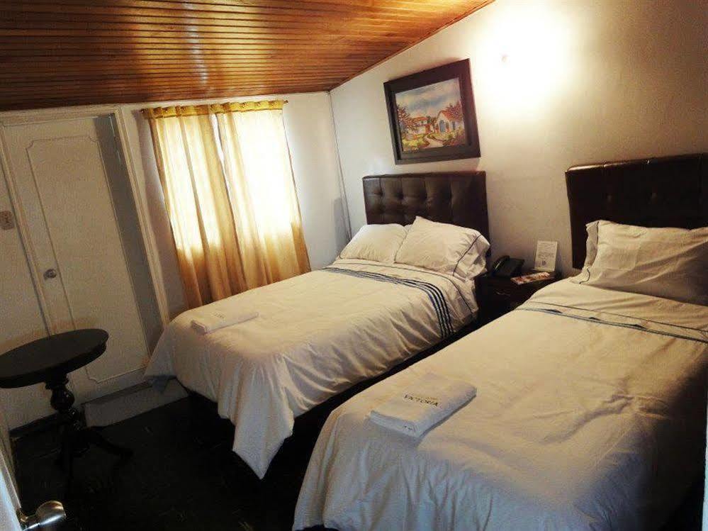 Hostel Av Suba 116 Bogota Buitenkant foto